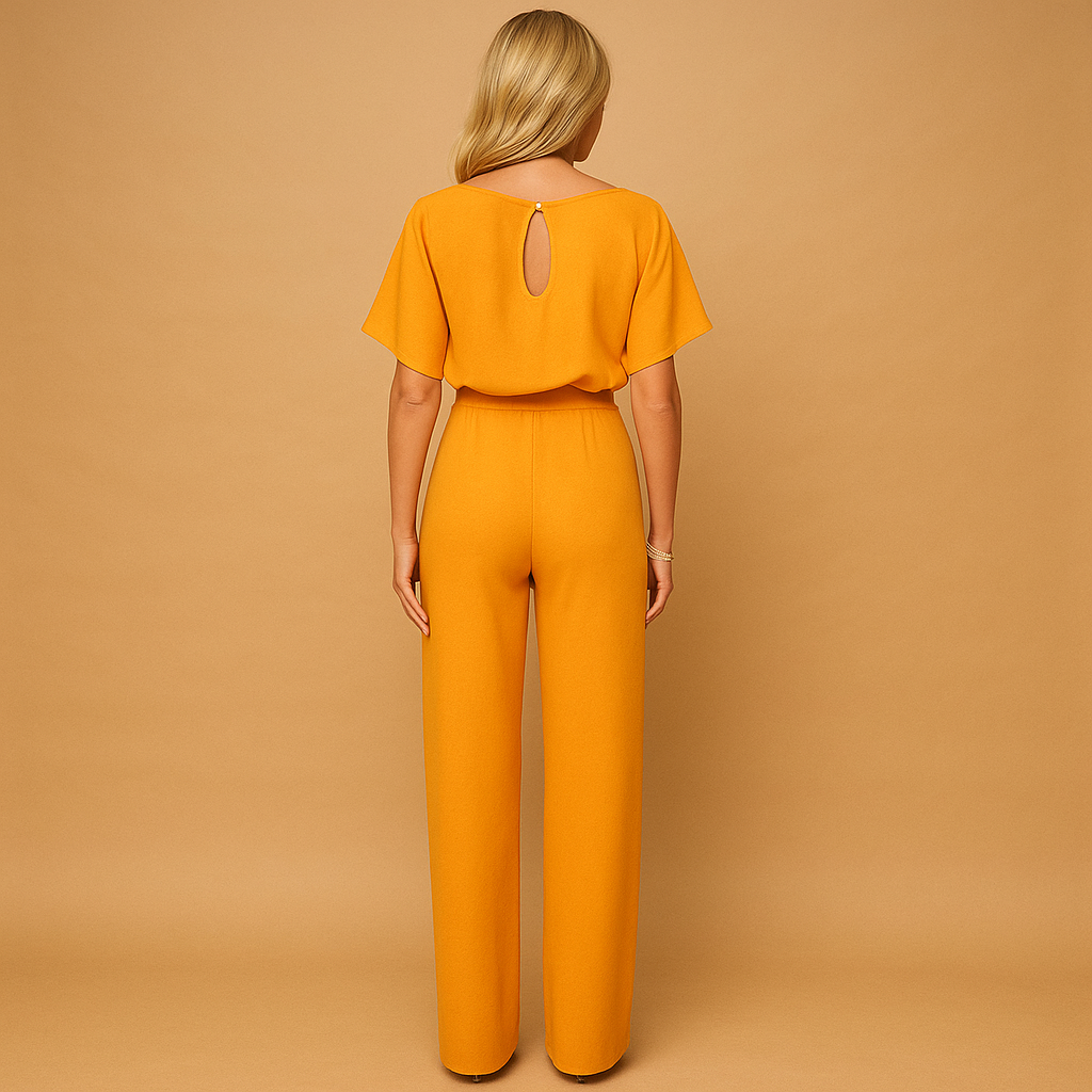 Tessa | Getailleerde jumpsuit met veterdetail voor dames
