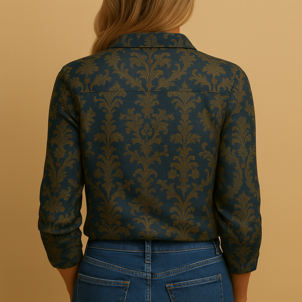 Herfstblouse met warme tinten en getailleerde pasvorm voor dames | Caitie